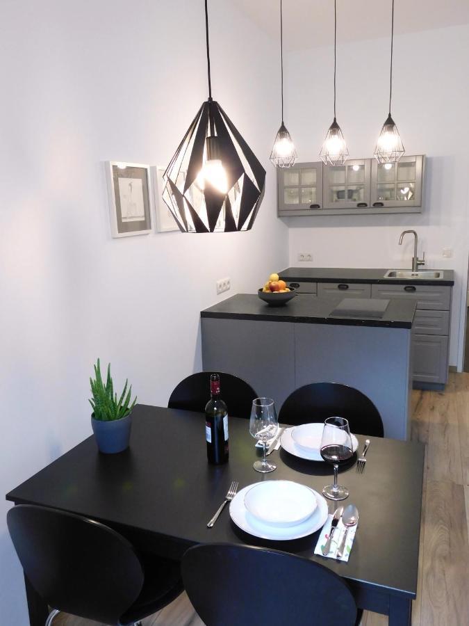 וינה Max, Ruhige Sonnige Wohnung In Praternahe מראה חיצוני תמונה