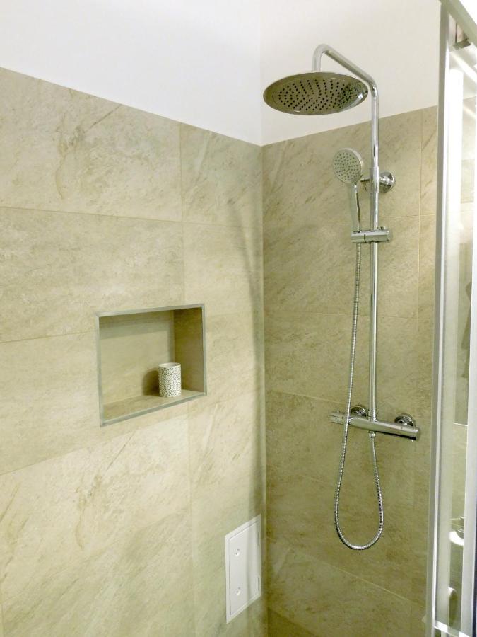וינה Max, Ruhige Sonnige Wohnung In Praternahe מראה חיצוני תמונה